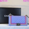 luxurymoda4me-wholesale is a dealer in chanel hand