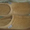 TEMPUR-PEDIC BROOKSTONE Comfort-Step Slippers