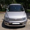 Mitsubishi Space Wagon 2002