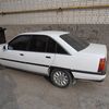Opel omega 1989