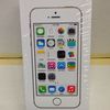 Apple Apple