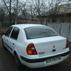 Renault clio symbol 2003